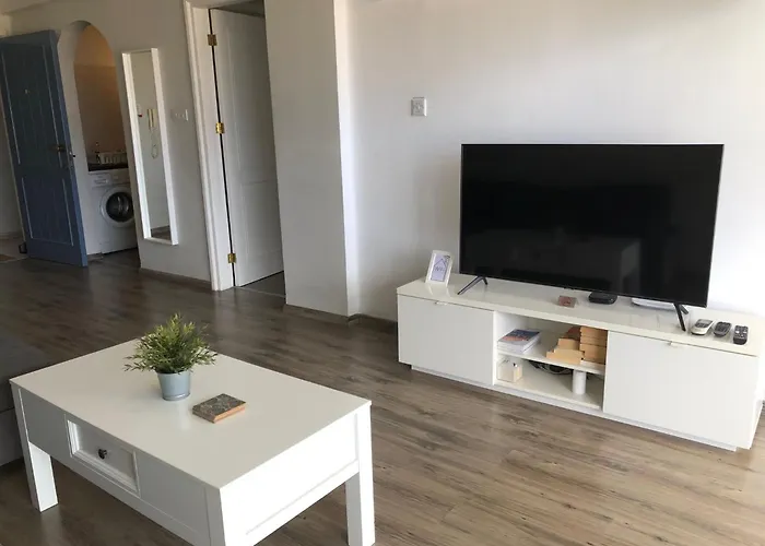 Kings Palace - Modern And Stylish 1 Bedroom *